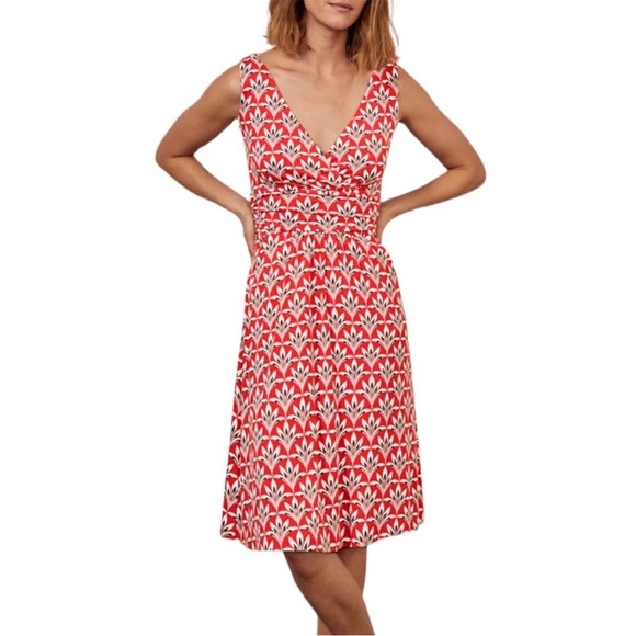 Boden NWT Effie Red Palm Print Faux Wrap Ruched Jersey Knit Dress - US 4 R - Picture 2 of 13